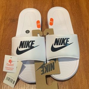 Nike Victori One-men’s slides size 12